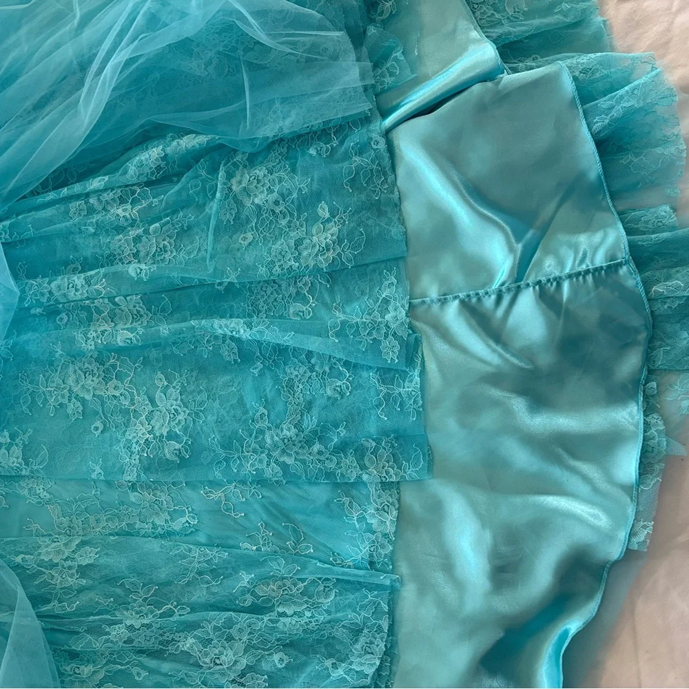 Stunning Sherri Hill 2Pc Formal-Size 0 - Picture 7 of 14